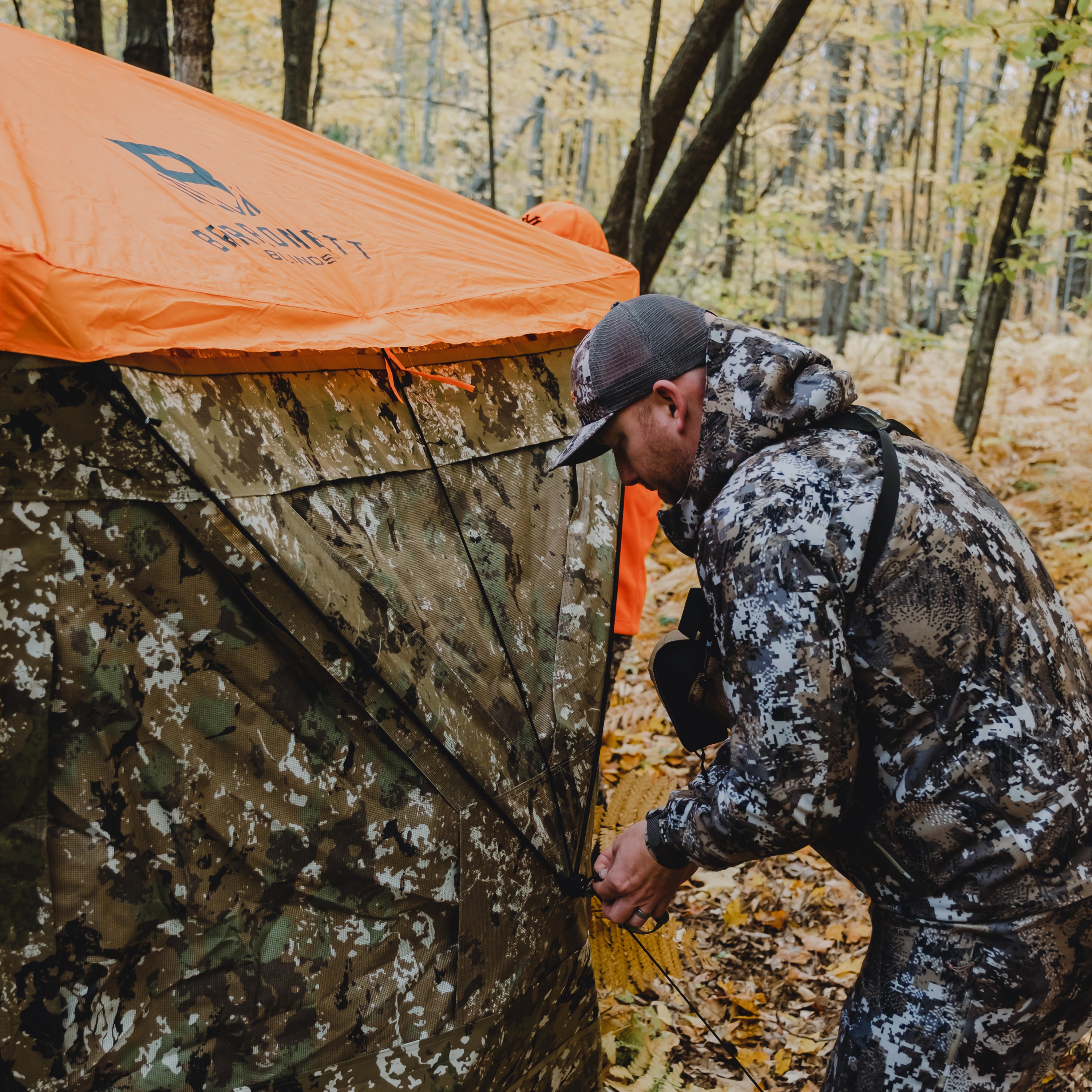 Ground blind store orange cap